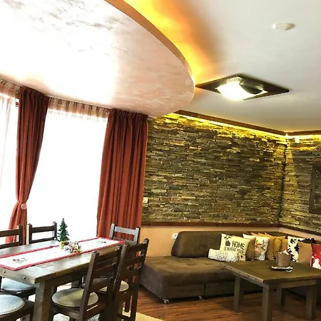 Луксозна вила Pamporovo Villa Пампорово