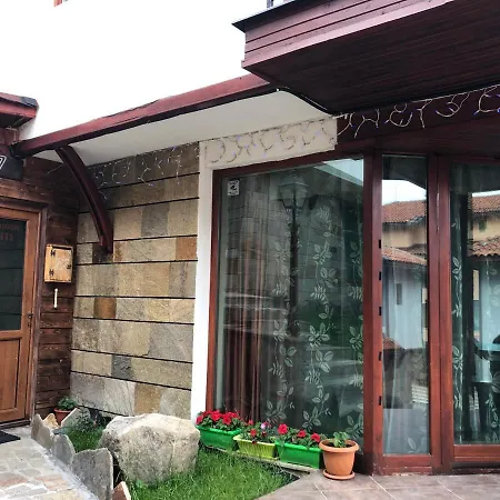 Villa Pamporovo Villa *