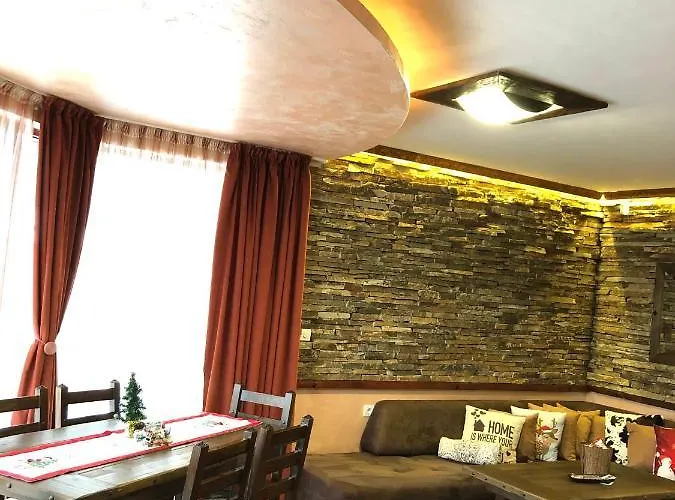 Луксозна вила Pamporovo Villa Пампорово